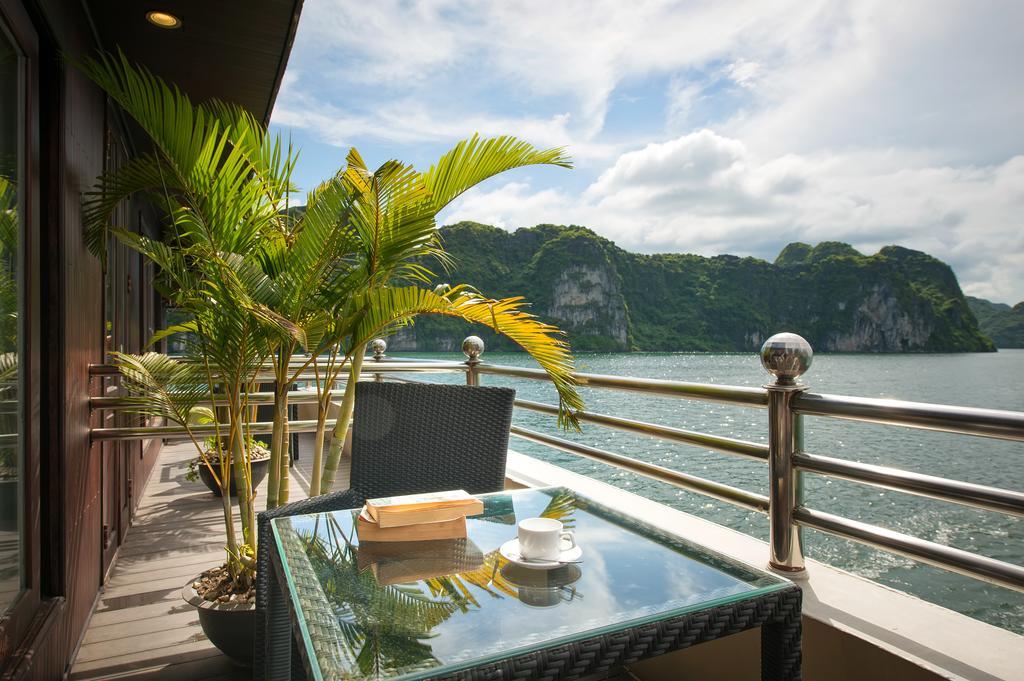 La Vela Premium Cruise - Managed By Paradise Cruises Ha Long Eksteriør bilde
