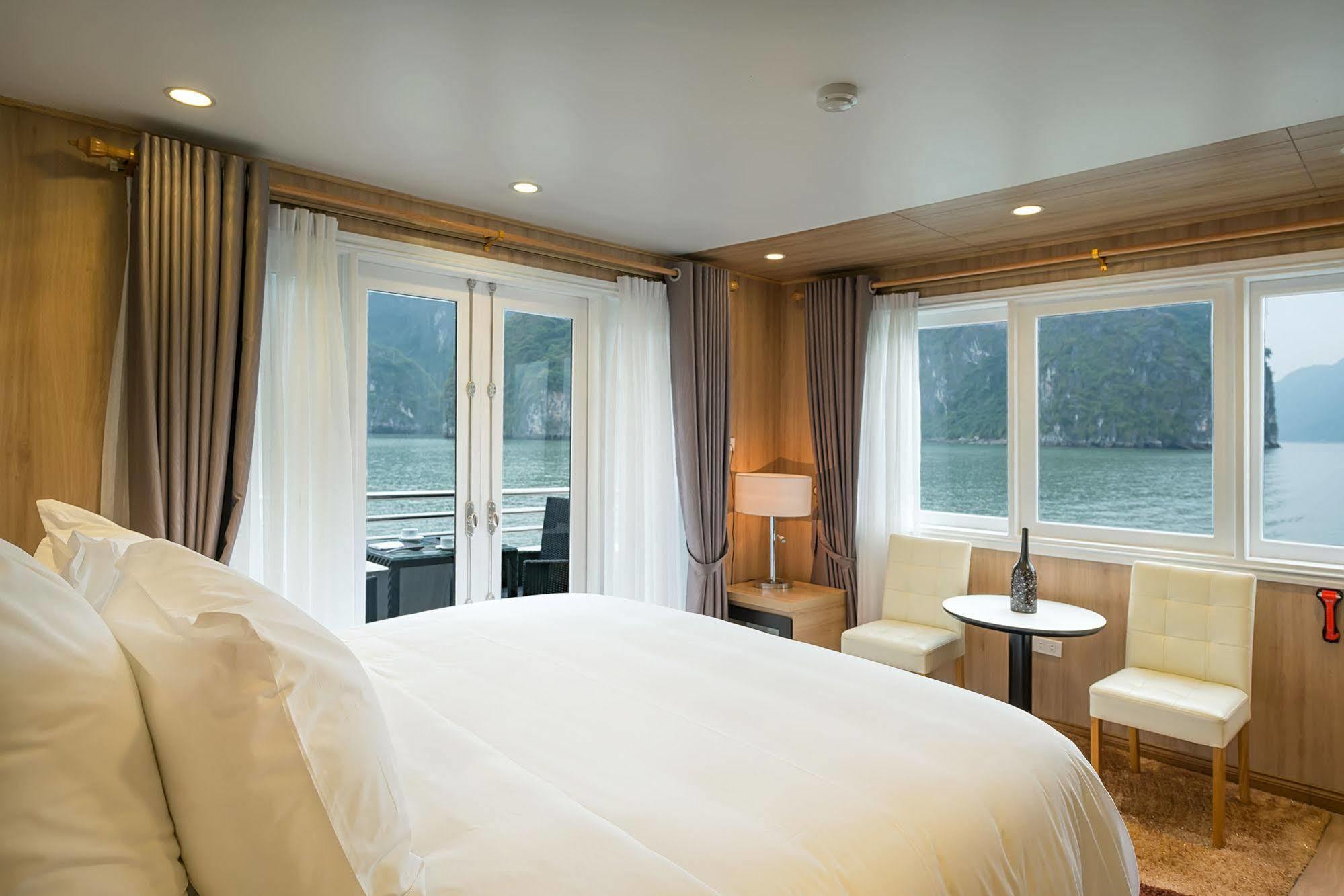 La Vela Premium Cruise - Managed By Paradise Cruises Ha Long Eksteriør bilde